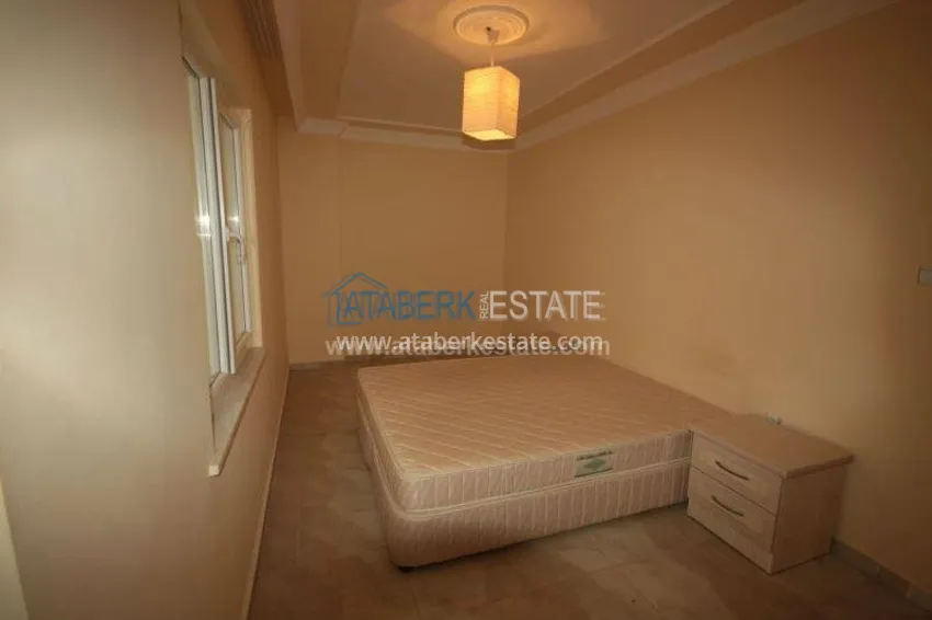 Недорогое предложение просторной трехкомнатной квартиры в самом центре популярного района Махмутлар 10 