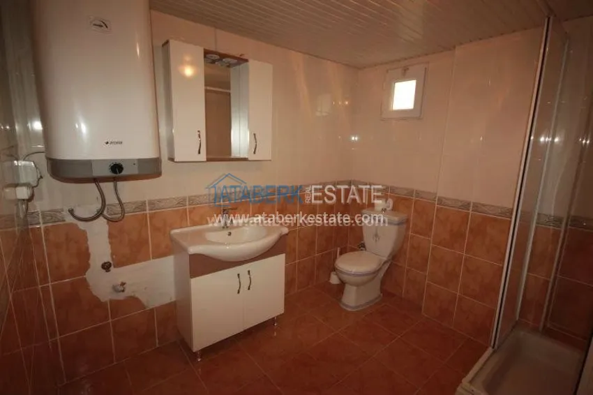 Недорогое предложение просторной трехкомнатной квартиры в самом центре популярного района Махмутлар 16 