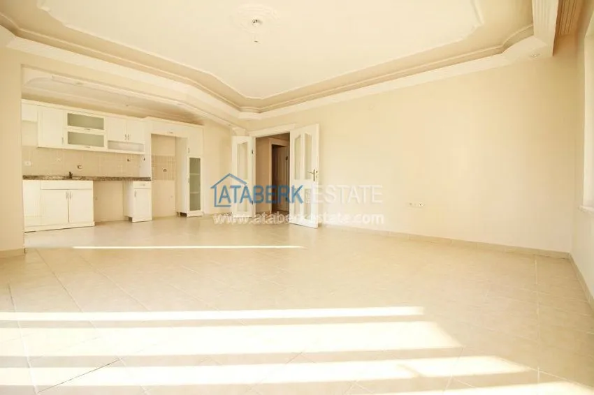 Четерехкомнатные апартаменты в Махмутларе 4 