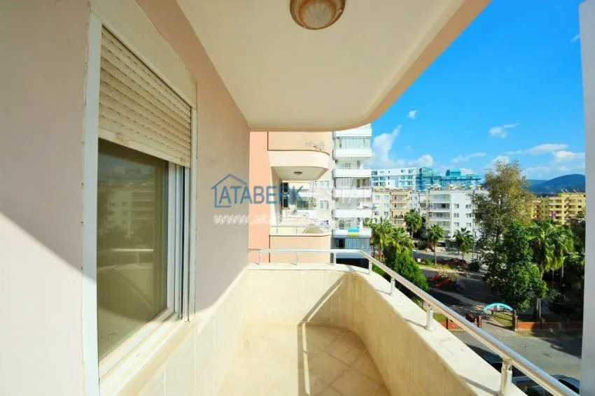 Трехкомнатные апартаменты в районе Махмутлар 13 