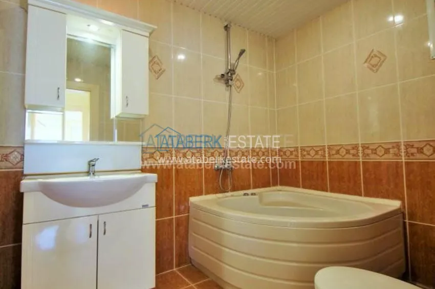 Трехкомнатные апартаменты в районе Махмутлар 16 