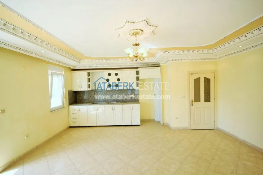 Трехкомнатные апартаменты в районе Махмутлар 25 