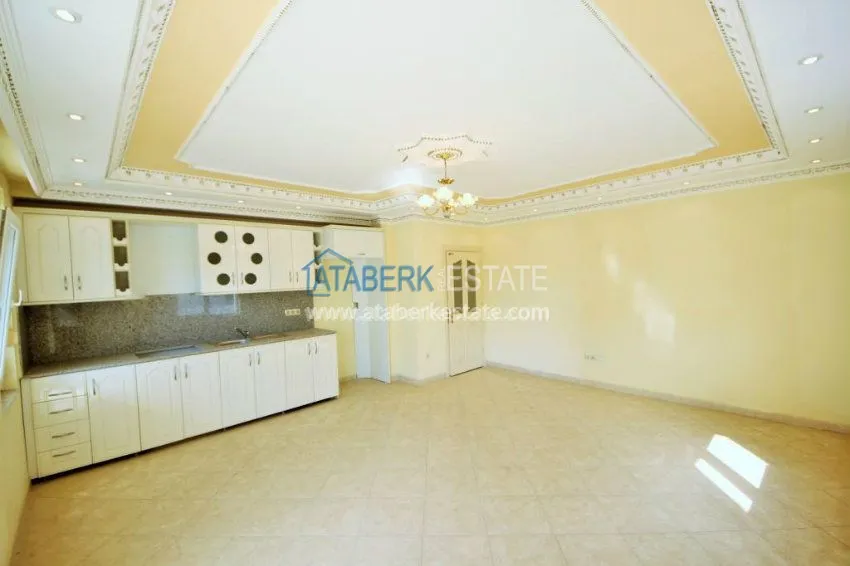 Трехкомнатные апартаменты в районе Махмутлар 26 