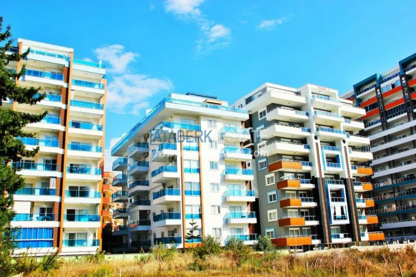 Трехкомнатная квартира в районе Махмутлар. 2 