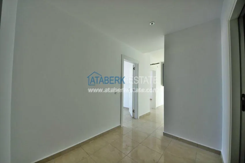 Трехкомнатная квартира в районе Махмутлар. 14 