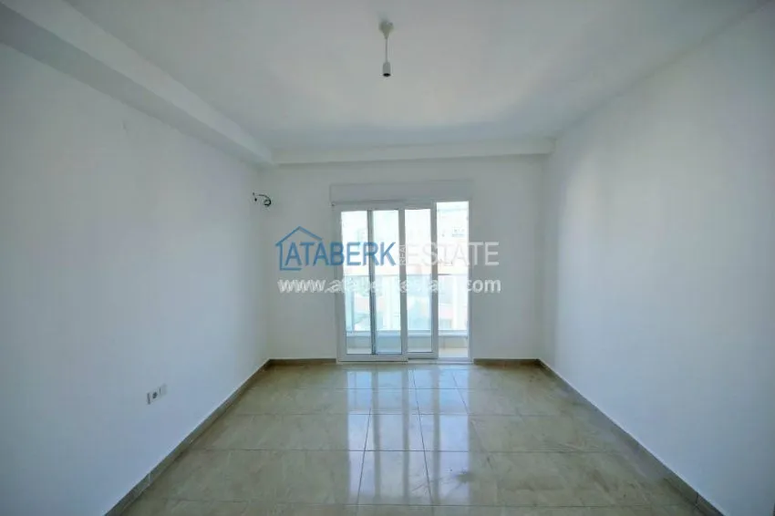 Трехкомнатная квартира в районе Махмутлар. 20 