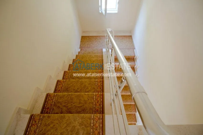 Detached villa with pool and garden from the owner 26 