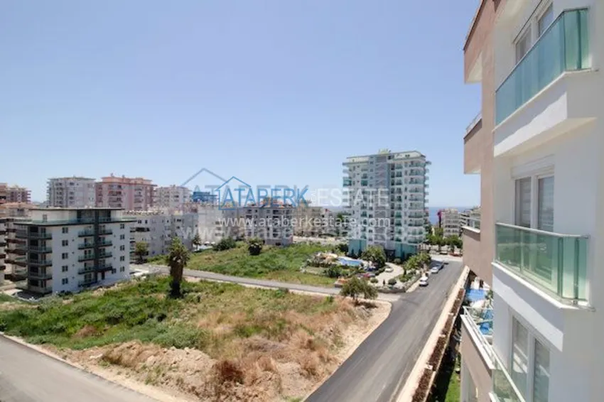 Spacious furnished apartment in a new complex from the owner! 17 