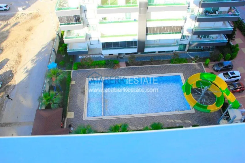 Видовая 3+1 в новострое на центральной улице Махмутлара 7 