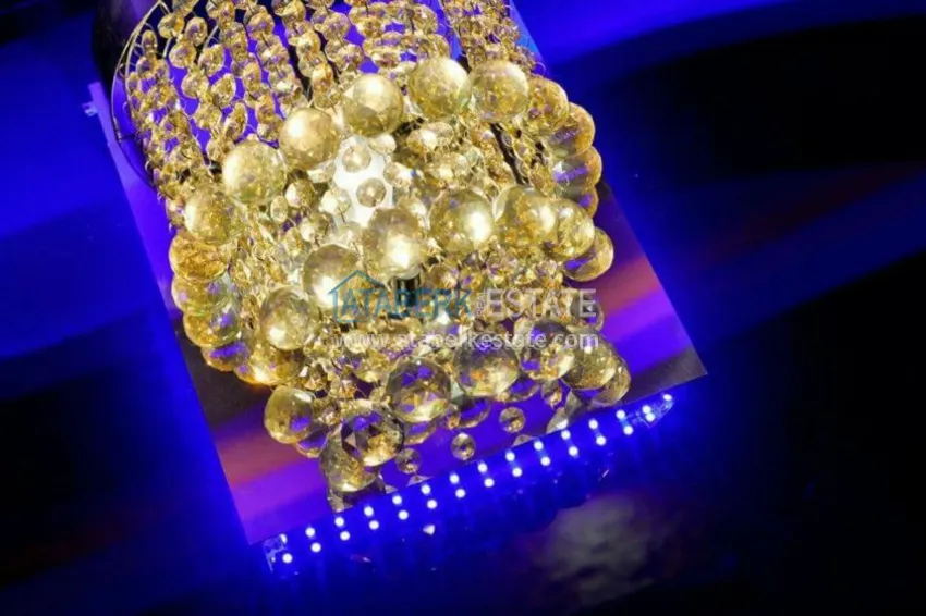 Роскошные меблированные апартаменты с двумя спальнями. 13 