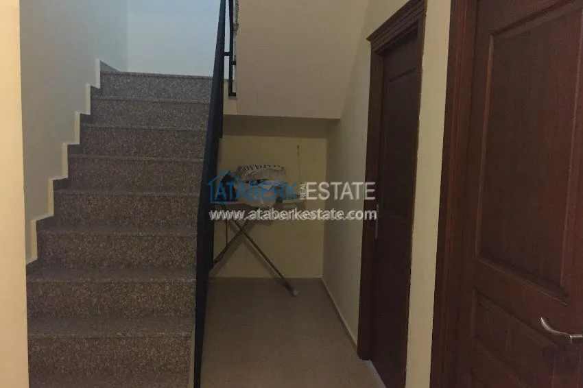 Duplex in Riverside for long term rent 13 