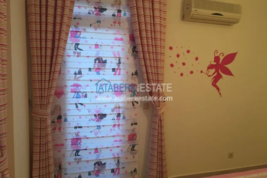 Duplex in Riverside for long term rent 20 