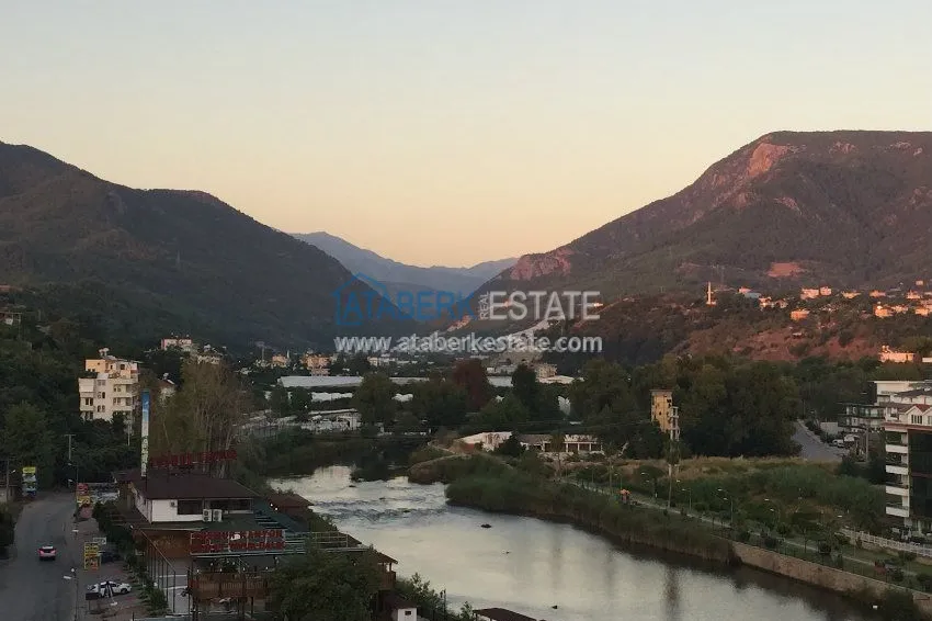 Duplex in Riverside for long term rent 24 