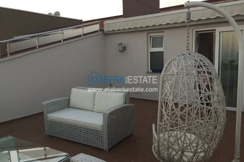 Duplex in Riverside for long term rent 50 