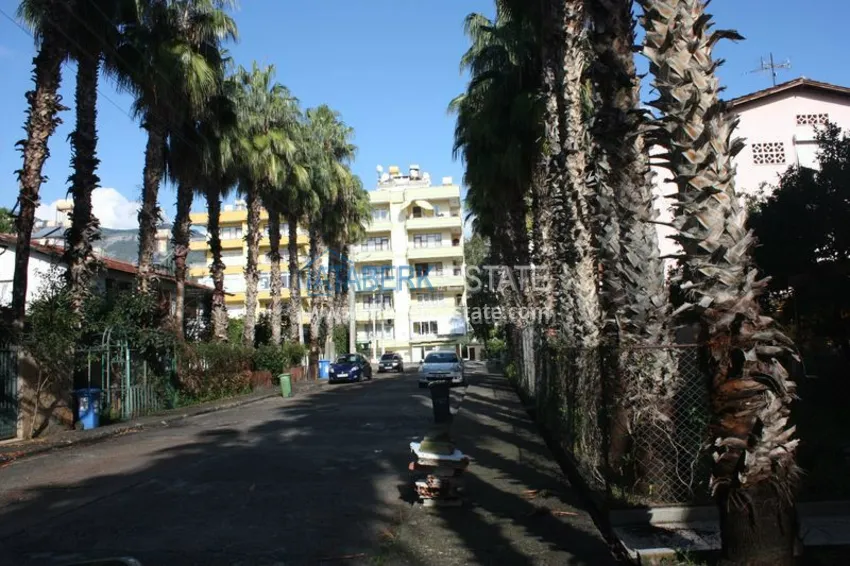 Квартира с собственным садом у моря в Алании 2 