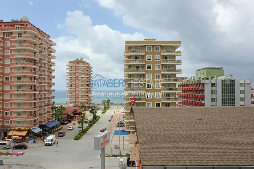 Элитный комплекс у моря с просторными квартирами 20 