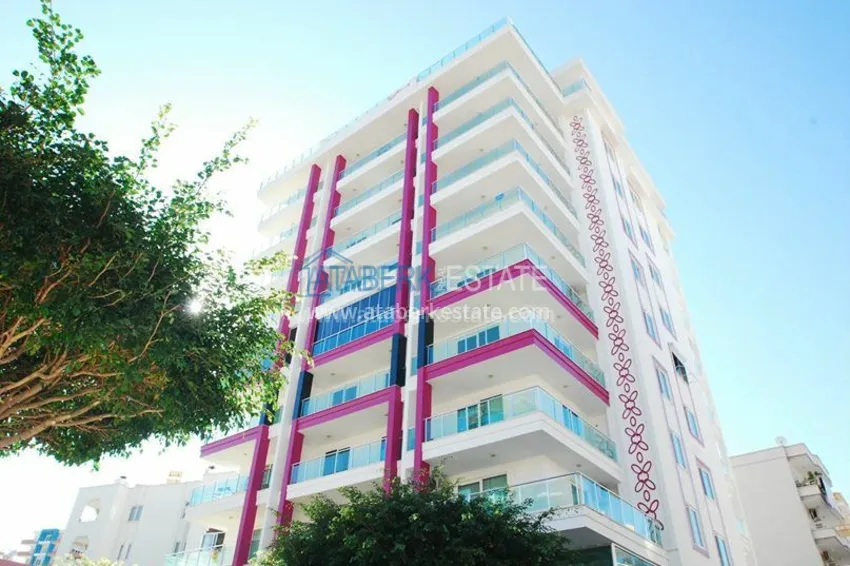 Апартаменты 1+1 с бассейном в Махмутлар. 1 