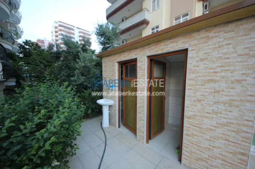 Отличная трехкомнатная квартира от собственника по низкой цене! 23 