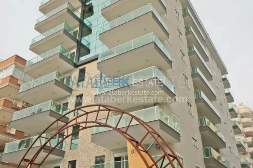 Трехкомнатная квартира в новостройке по низкой цене! 30 