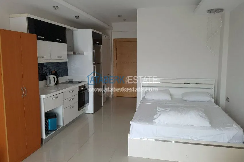 Студия с видом на море в развлекательном жилом комплексе. 7 