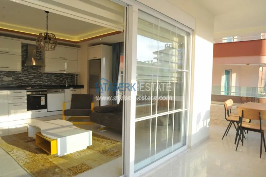 Complex within walking distance from Cleopatra Beach 13 