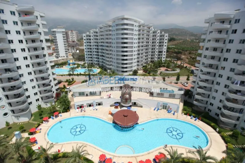 Furnished 2+1 apartment from the owner in a complex with a large territory and infrastructure 1 
