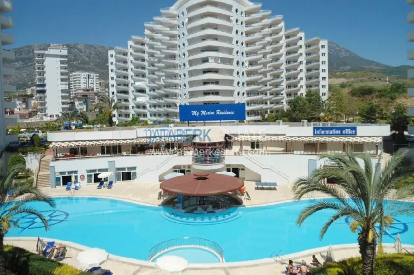 Furnished 2+1 apartment from the owner in a complex with a large territory and infrastructure 5 