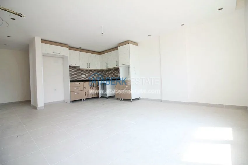 Квартира 2+1 в районе Махмутлар 20 