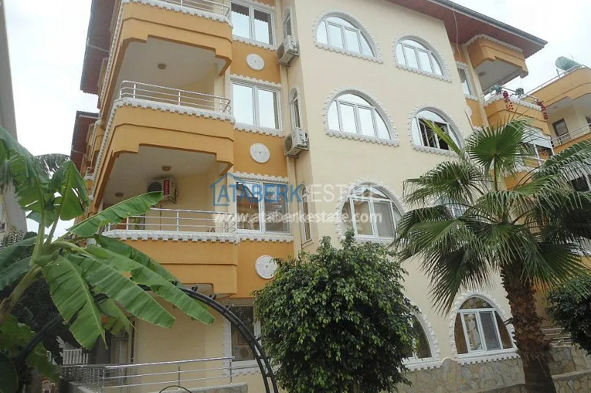 В одном из популярных районах Обе на продаже от собственника трехкомнатная квартира. 1 