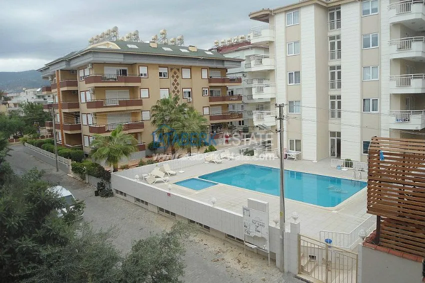 В одном из популярных районах Обе на продаже от собственника трехкомнатная квартира. 22 