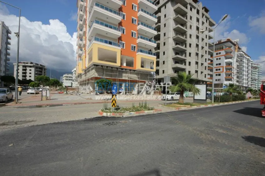 Стильно меблированная квартира 2+1 в Махмутлар 17 