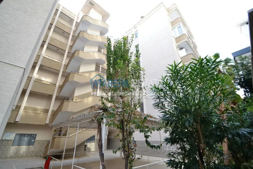 Квартира 2+1 в районе Махмутлар 9 