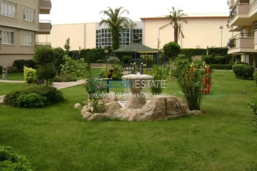 Spacious four bedroom apartment at a bargain price 4 