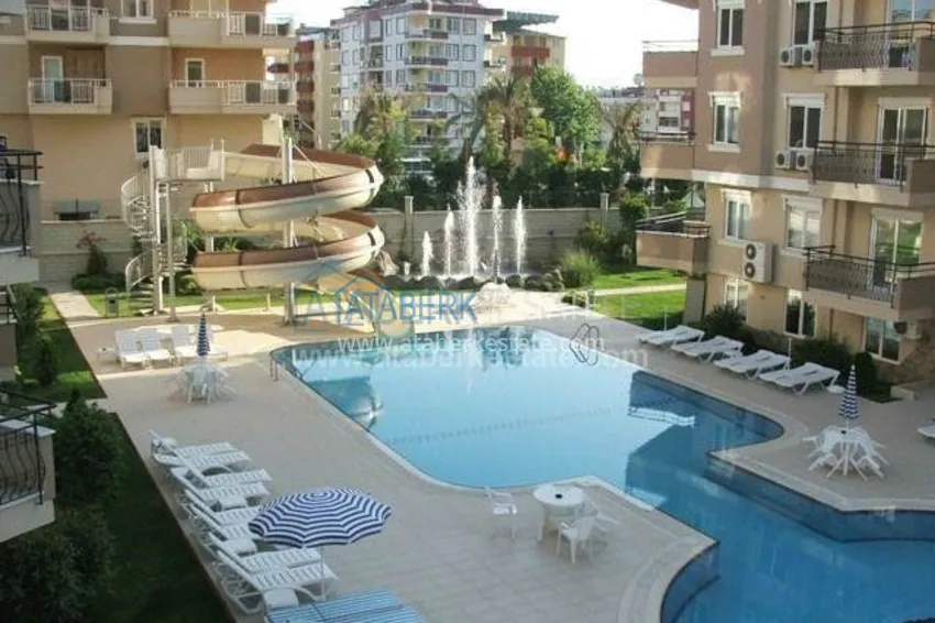Spacious four bedroom apartment at a bargain price 1 