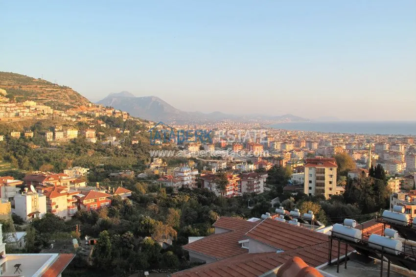 Двухуровневая квартира с потрясающим видом по демократичной стоимости 20 