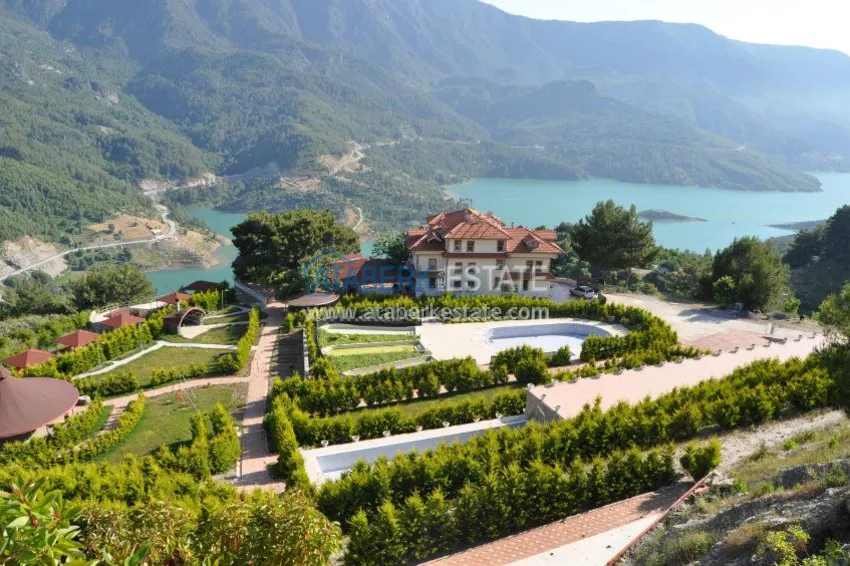 Rehabilitation center-hotel in the charming place of Alanya for sale! 28