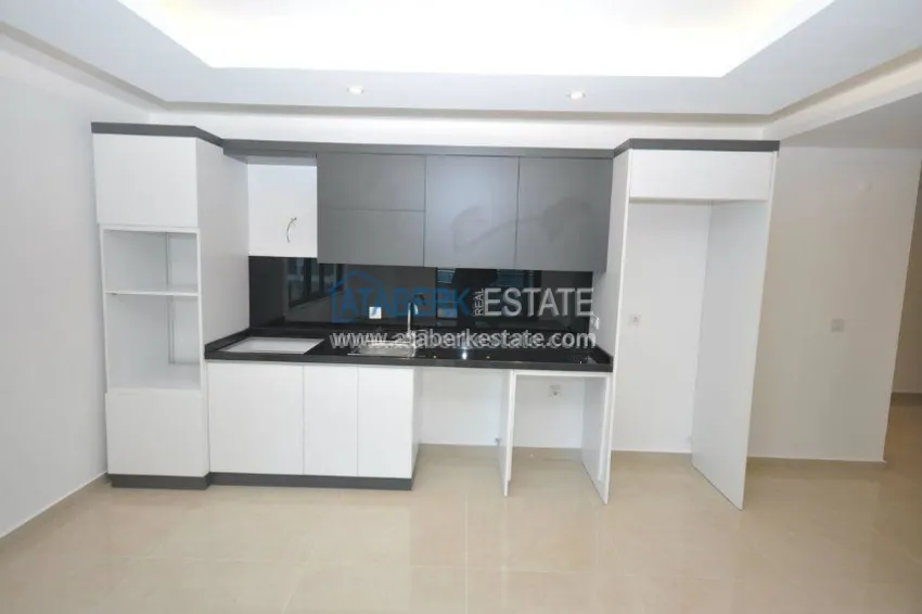 Two-bedroom apartment in Kargicak 25 