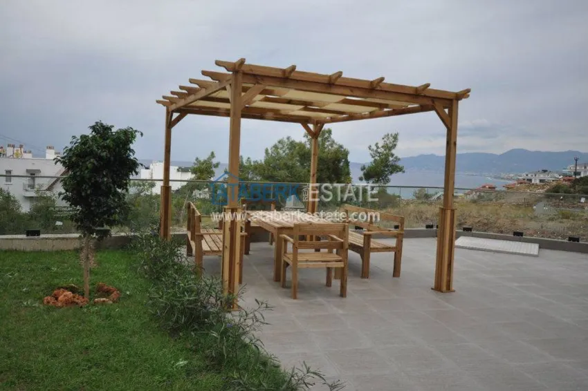 Two-bedroom apartment in Kargicak 28 