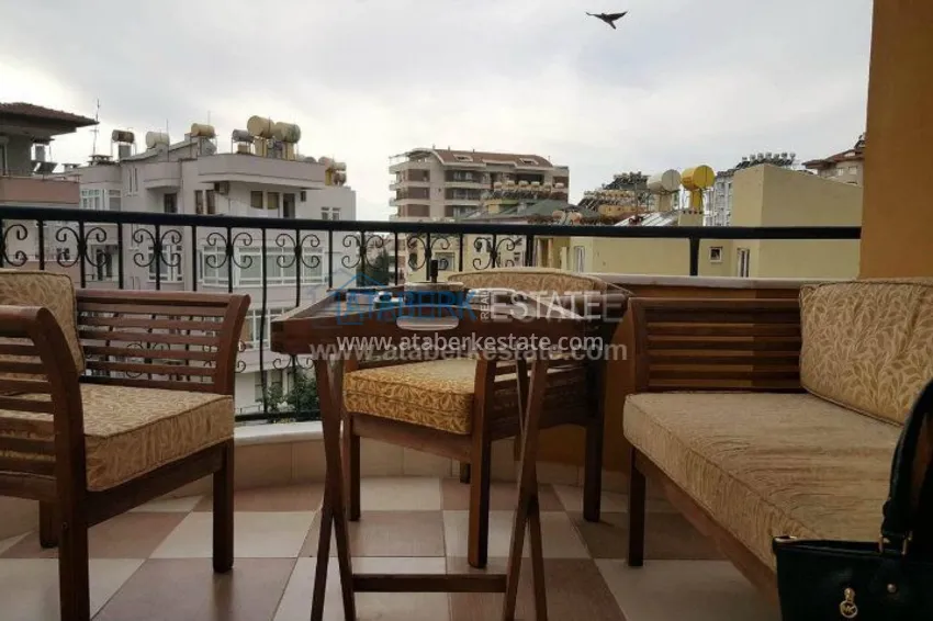 Двухкомнатные апартаменты в центре Алании 1 