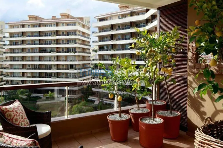 Комплекс с большой территорией у горной реки, Ривер Сайд Тосмур 9