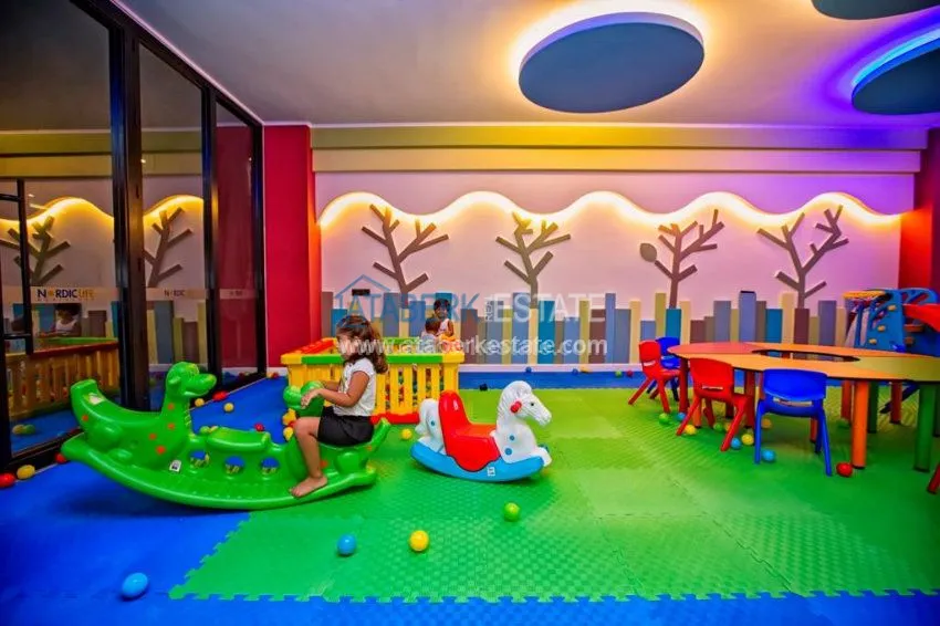 Apartment with large terrace in the elite complex of Nordic Life 7 