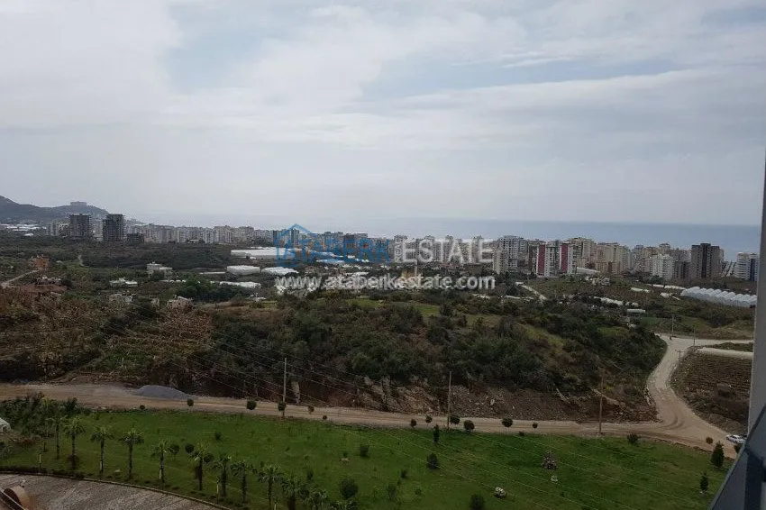 Студия с видом на море в развлекательном жилом комплексе. 10 