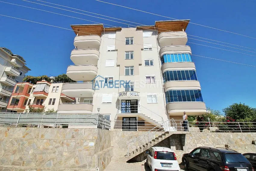 Апартаменты с великолепным видом на море и горы в Джикджили. 9 