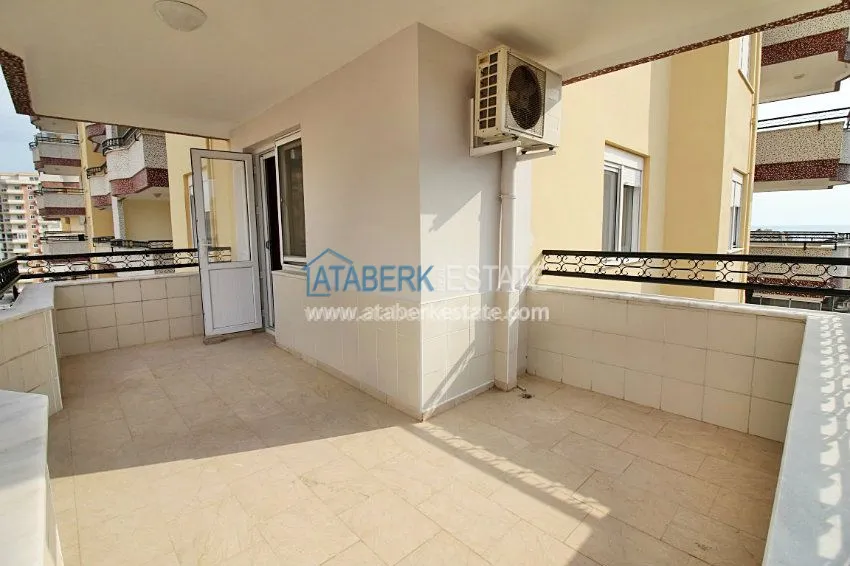 3+1 c частичным видом на море в Махмутларе 19 