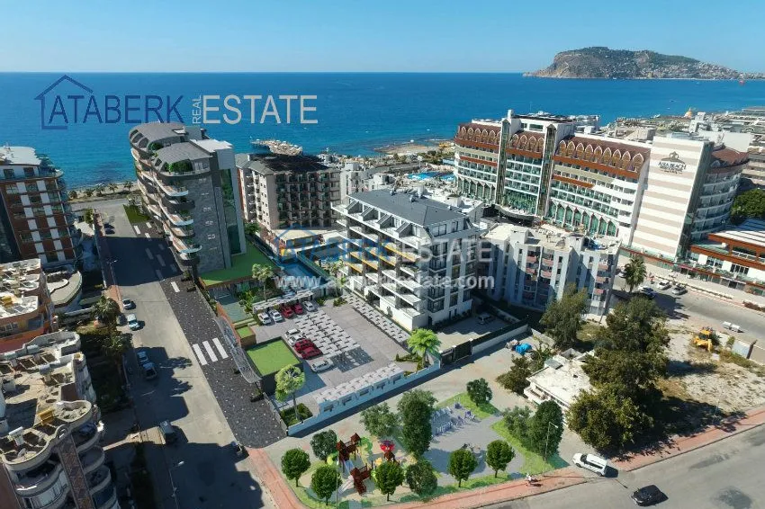 Elite beachfront residential complex in Alanya 1 