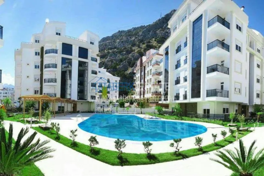 Apartment in Konyaalti from the owner at an attractive price 1 