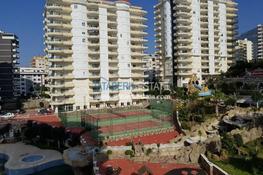 На продаже от собственника квартиры в Парадайс Хилл 8 