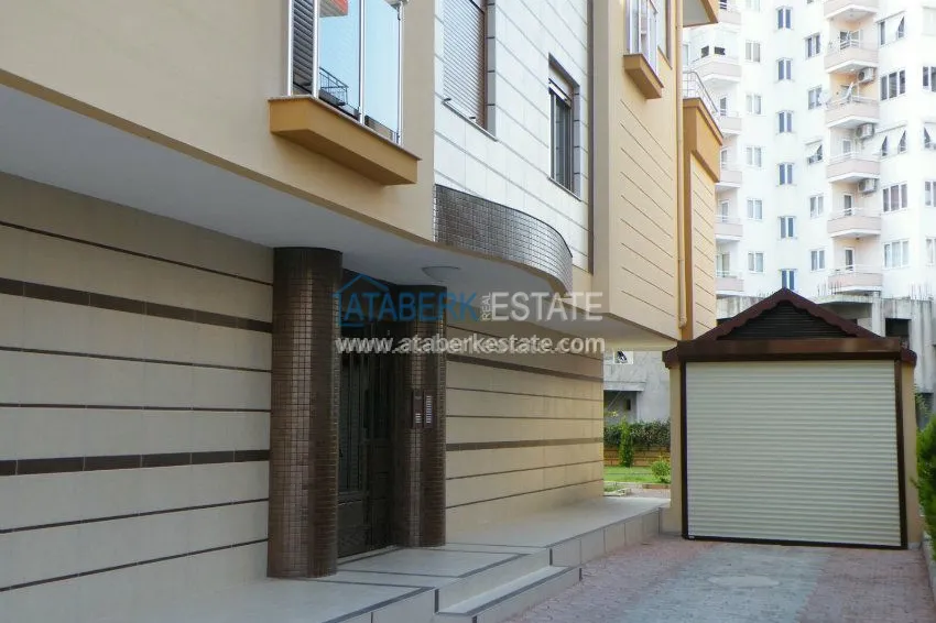 2 + 1 apartment in a modern municipal building in the heart of the Liman 5 