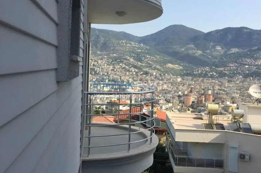 Эксклюзивная 3+1 в самом сердце Алании, на крепости, с потрясающим видом на море и пляж Клеопатры 3 