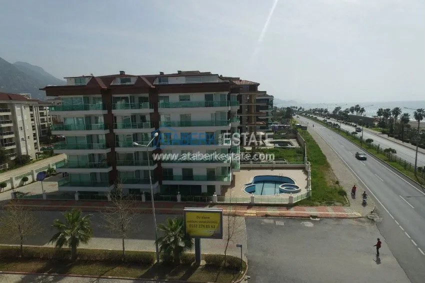 Пентхаус на первой береговой линии, с видом на море, ждет вас! 12 